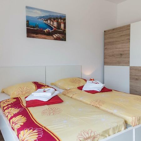 De Luxe Apartment Mediteran 1**** Zaton  Eksteriør bilde