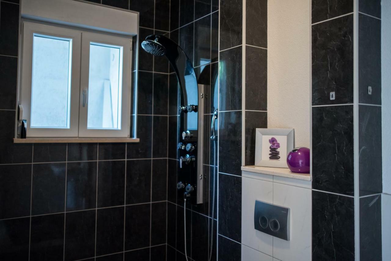 De Luxe Apartment Mediteran 1**** Zaton  Eksteriør bilde