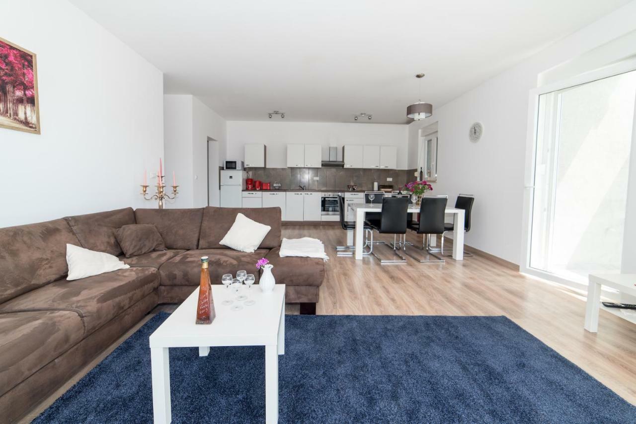 De Luxe Apartment Mediteran 1**** Zaton  Eksteriør bilde
